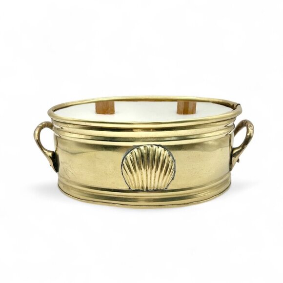 "CORA" Vintage Shell Embellished Brass Natural Wood Wick Sage + Sea Salt Candle - Picture 1 of 6